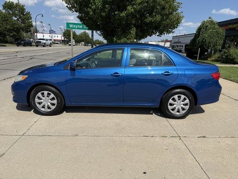 Used 2009 Toyota Corolla LE FWD image 8