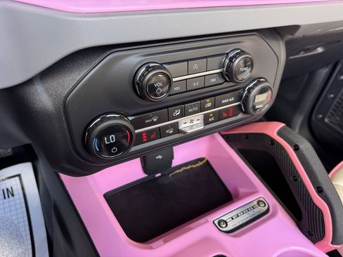 Used 2024 Ford Bronco Big Bend image 56