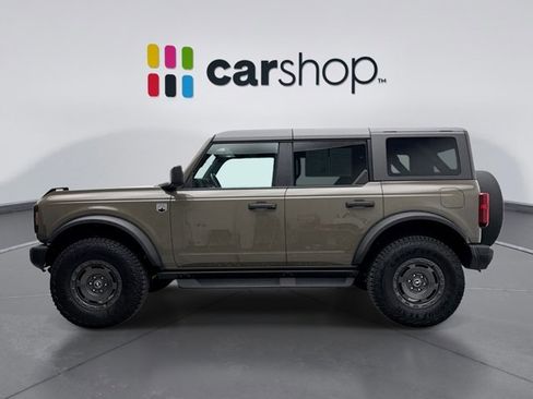 Used 2025 Ford Bronco Big Bend w/ Black Diamond Package image 2