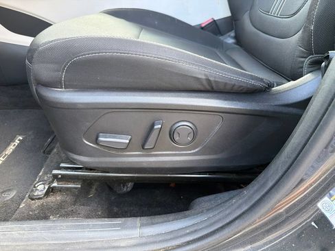 Certified 2024 Hyundai Tucson SEL AWD/4WD image 15