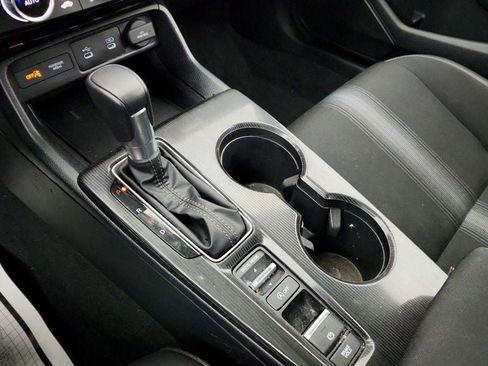 Used 2025 Honda Civic Sport image 15