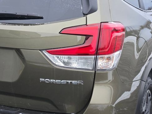 Certified 2022 Subaru Forester Premium image 11