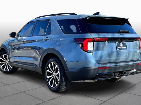 Used 2025 Ford Explorer ST-Line w/ Premium Package image 11