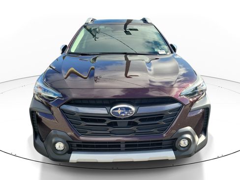Used 2024 Subaru Outback Touring AWD/4WD image 2