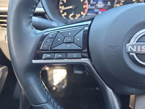 Used 2024 Nissan Altima 2.5 SL image 16