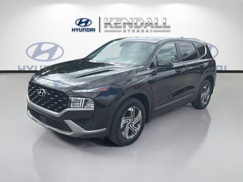 Used 2023 Hyundai Santa Fe SE FWD image 3
