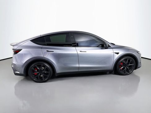 Used 2026 Tesla Model Y Performance AWD/4WD image 8
