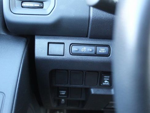 Used 2024 Nissan Frontier S w/ S Utility Package image 19