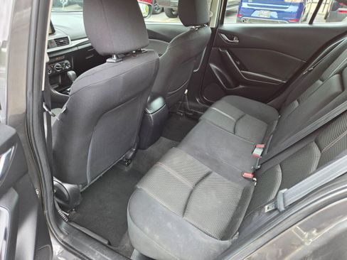 Used 2017 MAZDA MAZDA3 Sport w/ Preferred Equipment Package FWD image 7