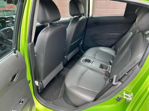 Used 2015 Chevrolet Spark LT image 21