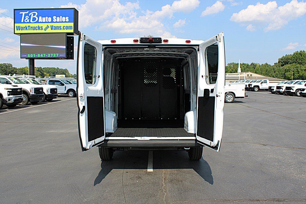 Used 2025 RAM ProMaster 2500 w/ U-Haul Equipment Group FWD image 16