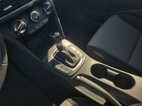 Used 2020 Hyundai Kona SEL image 27