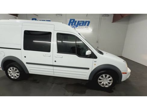 Used 2012 Ford Transit Connect XLT FWD image 2