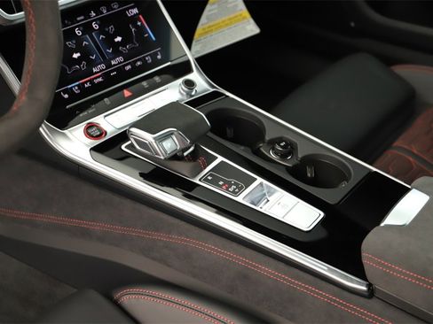 New 2025 Audi RS 7 performance Sportback image 17