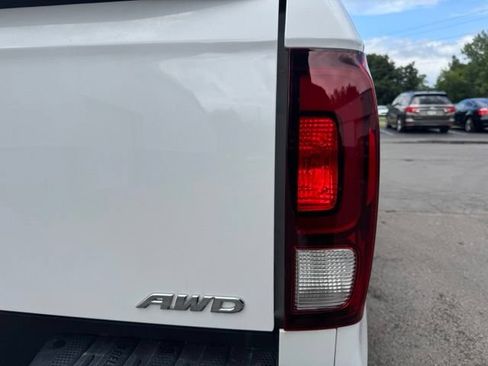 Used 2023 Honda Ridgeline Black Edition image 9