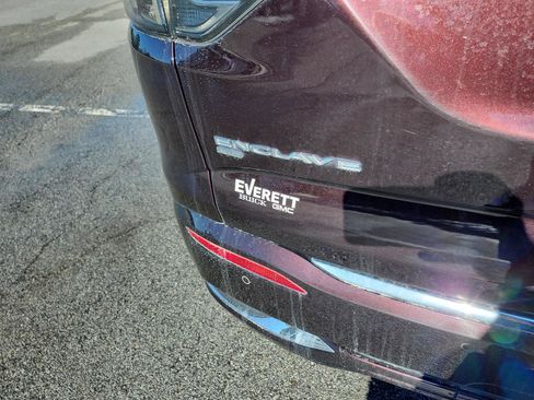 Certified 2024 Buick Enclave Avenir w/ Avenir Technology Package image 4