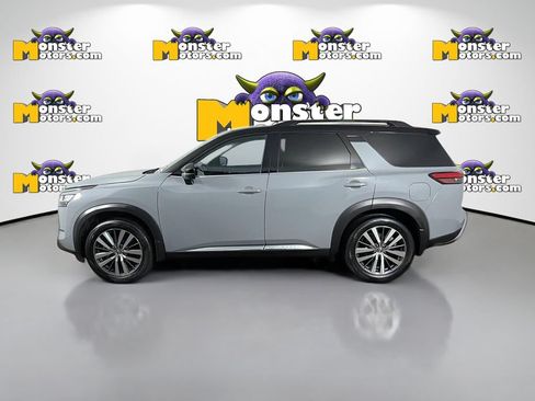 Used 2022 Nissan Pathfinder Platinum AWD/4WD image 8