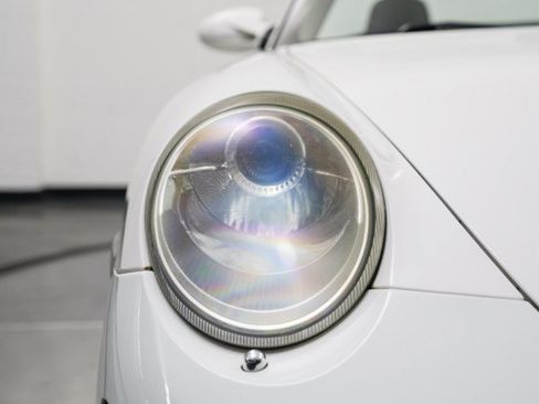 Used 2005 Porsche 911 Carrera image 21