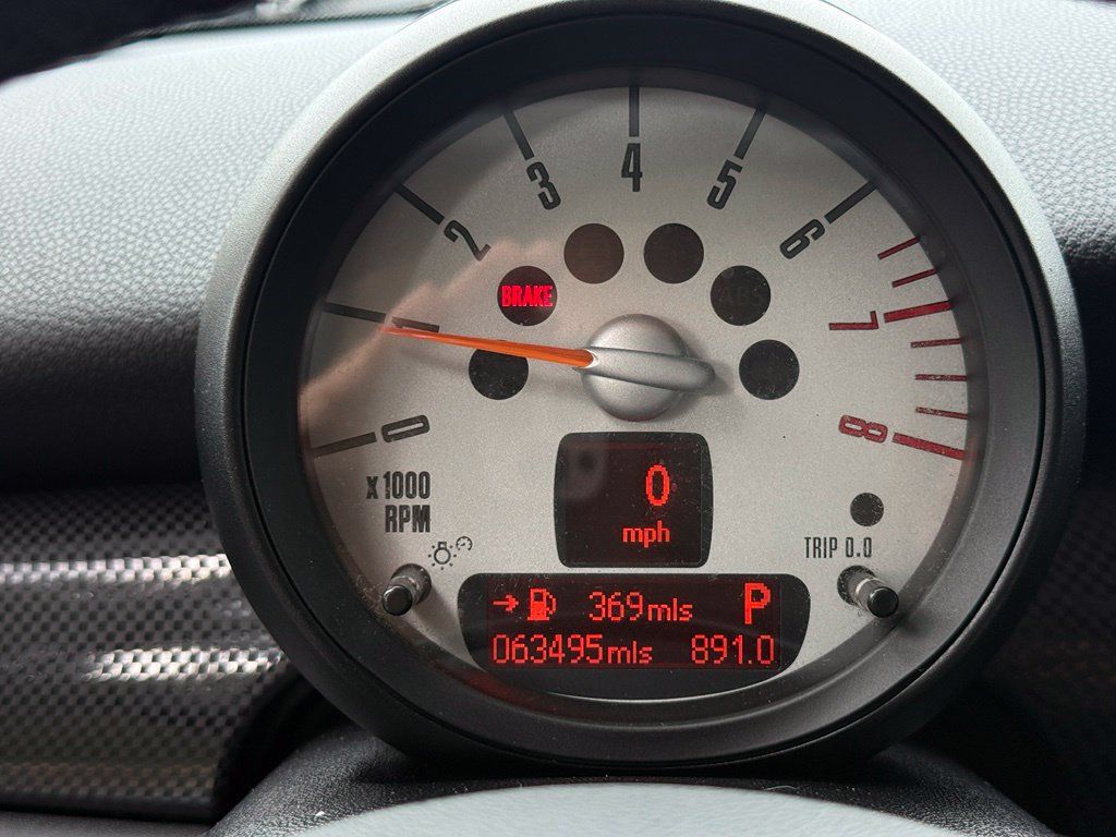 Used 2011 MINI Cooper Clubman S FWD image 12