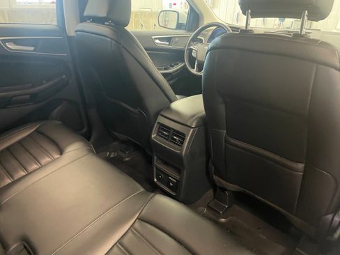 Used 2024 Ford Edge SEL w/ Convenience Package image 34