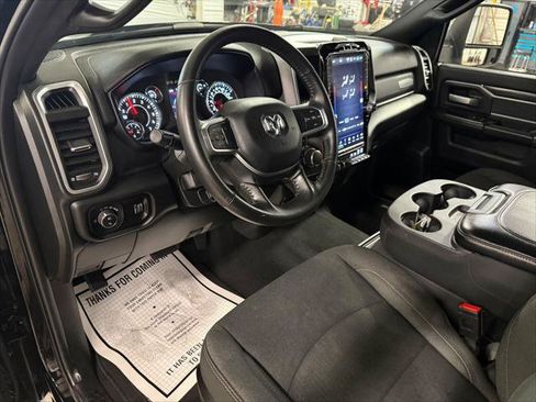 Certified 2024 RAM 2500 Big Horn w/ Night Edition AWD/4WD image 44