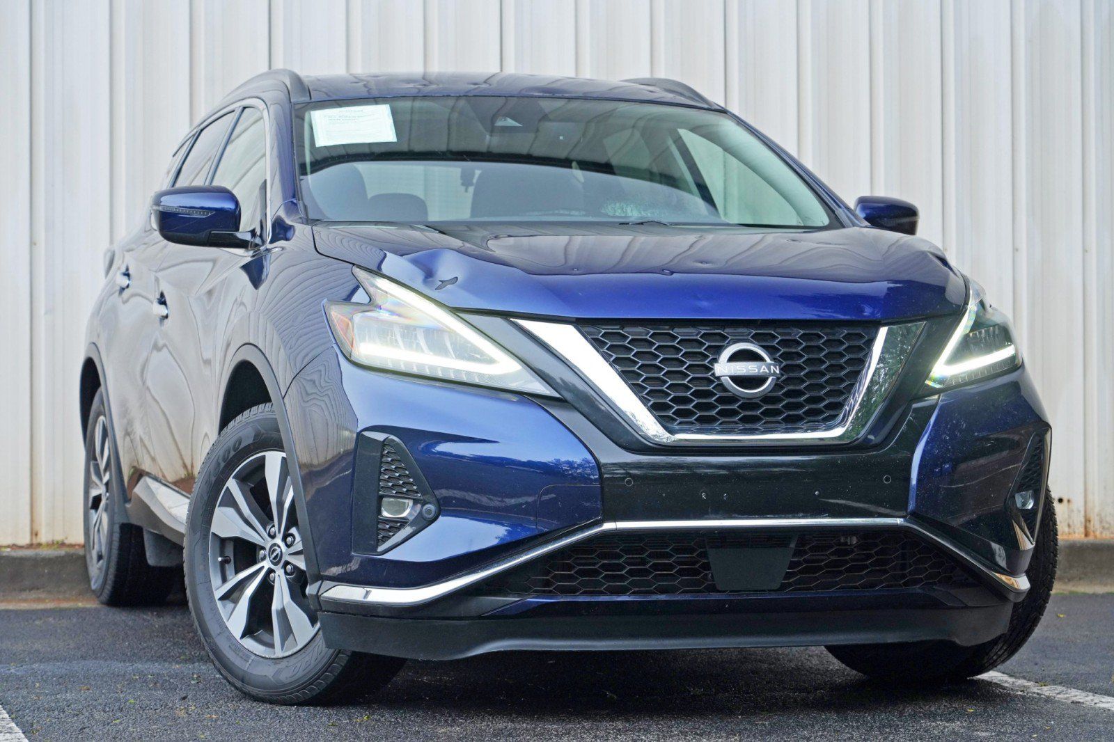 Used 2023 Nissan Murano SV FWD image 2