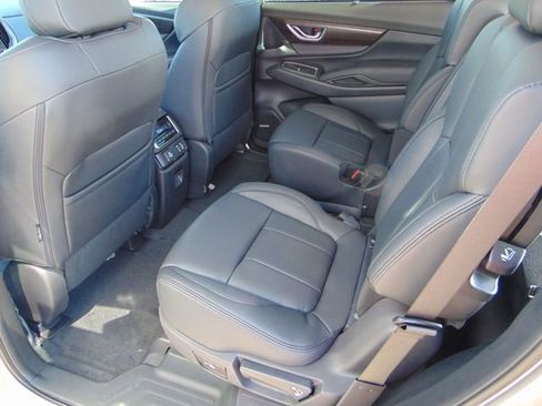 New 2026 Subaru Ascent Touring w/ Popular Package #1 AWD/4WD image 21