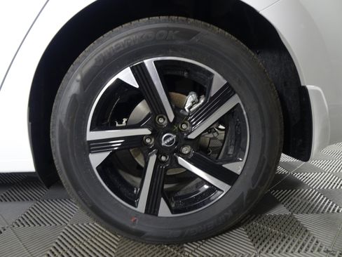 Used 2025 Nissan Sentra SV w/ All-Weather Package image 12