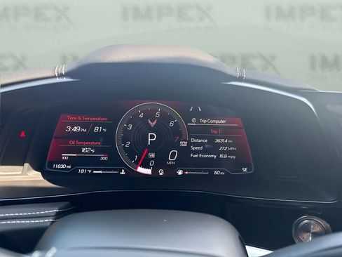 Used 2025 Chevrolet Corvette Stingray Preferred Cpe w/ Z51 Performance Package RWD image 23