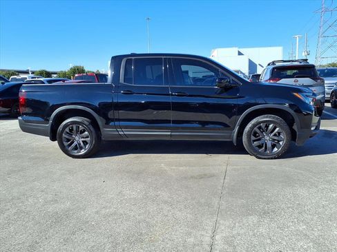 Certified 2024 Honda Ridgeline Sport image 25