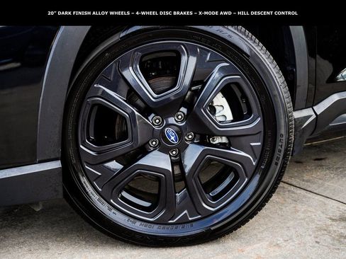 Used 2025 Subaru Ascent Bronze Edition image 3