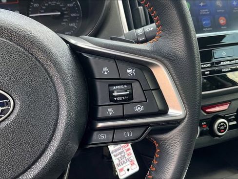 Used 2023 Subaru Crosstrek 2.0i Premium image 18