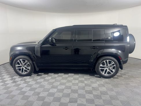 Used 2022 Land Rover Defender 110 XS Edition image 2