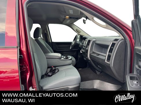 Used 2018 RAM 1500 Express w/ Express Value Package AWD/4WD image 14
