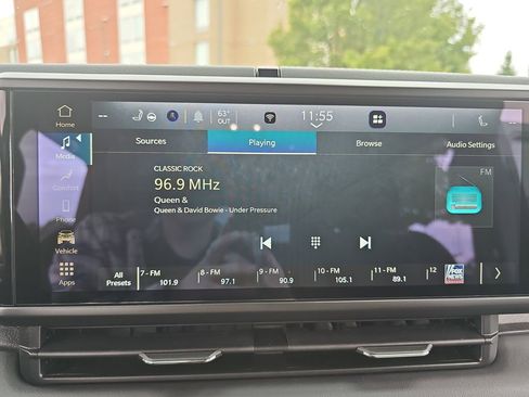 Certified 2024 Jeep Wrangler Sahara image 21