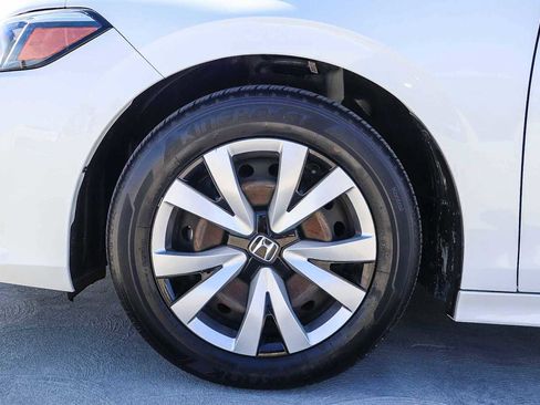 Used 2022 Honda Civic LX image 11