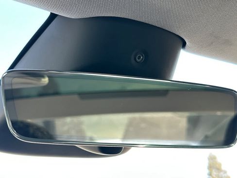 Used 2025 Tesla Model 3 Long Range RWD image 31