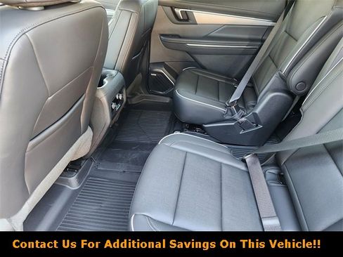 New 2026 Buick Enclave Preferred w/ LPO, Floor Liner Package image 20
