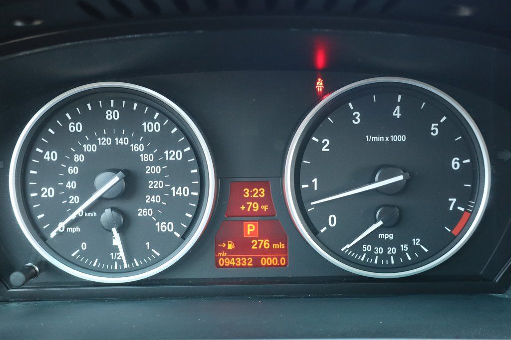Used 2008 BMW 535xi Wagon AWD/4WD image 23