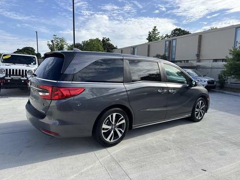 Used 2024 Honda Odyssey Touring image 7
