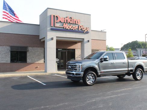 Used 2023 Ford F250 Lariat w/ Lariat Ultimate Package AWD/4WD image 40