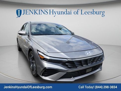 Certified 2024 Hyundai Elantra Limited FWD image 1