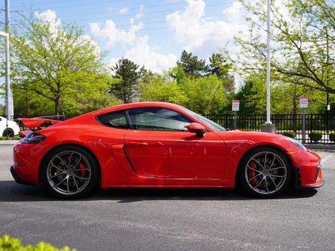 Used 2023 Porsche 718 Cayman GT4 RWD image 22