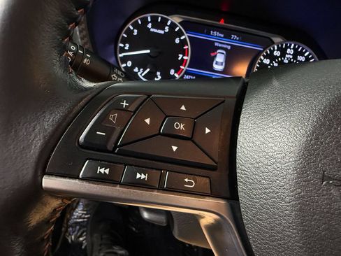 Certified 2023 Nissan Sentra SR w/ Midnight Edition Package FWD image 28