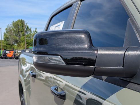 New 2026 RAM 1500 Big Horn AWD/4WD image 13