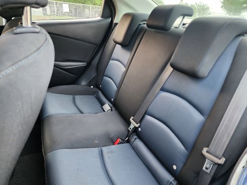Used 2017 Toyota Yaris iA FWD image 19