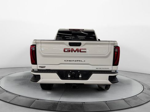 Used 2024 GMC Sierra 2500 Denali w/ Denali Reserve Package AWD/4WD image 6