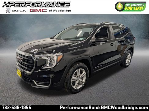 Used 2022 GMC Terrain SLE w/ Driver Convenience Package AWD/4WD image 1