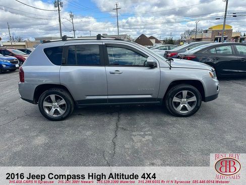 Used 2016 Jeep Compass High Altitude AWD/4WD image 2