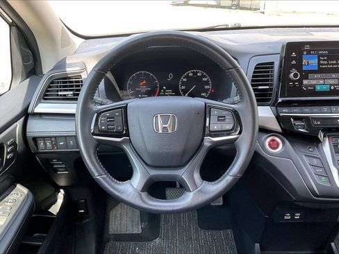 Used 2025 Honda Odyssey EX-L image 9